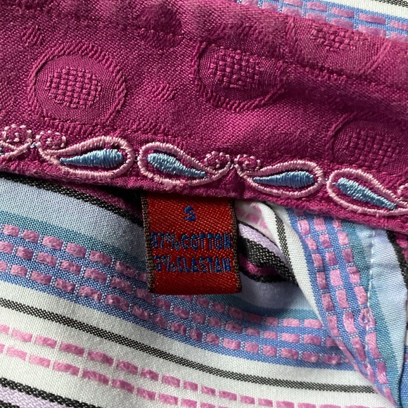 ROBERT GRAHAM BLOUSE SIZE S. - Picture 8 of 12